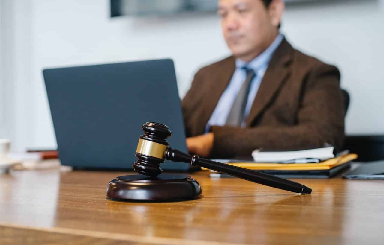 Finding Best Attorney